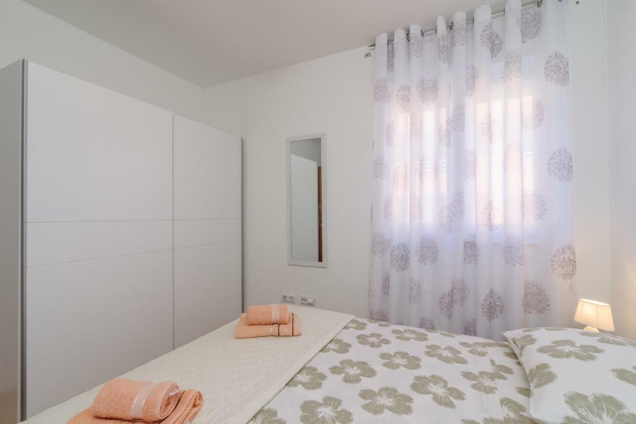 Apartman Niko Kaštela Kültér fotó