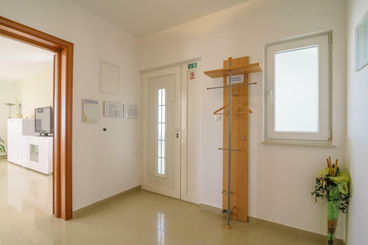Apartman Niko Kaštela Kültér fotó
